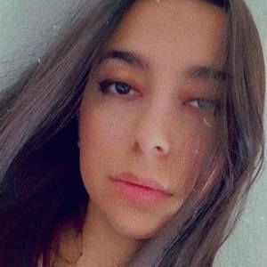 Meet your Posher, Val